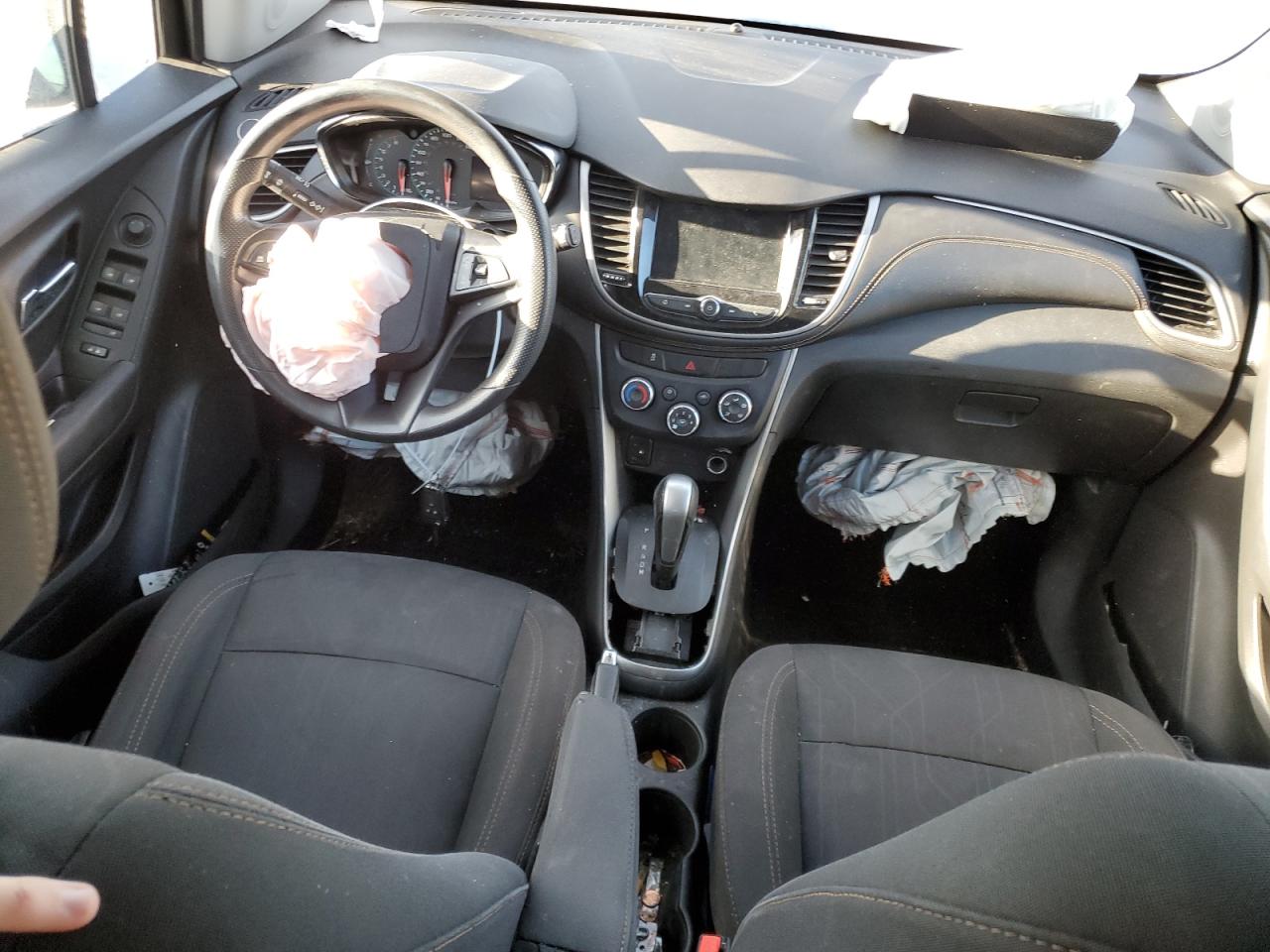 Chevrolet Trax 1lt Image 8