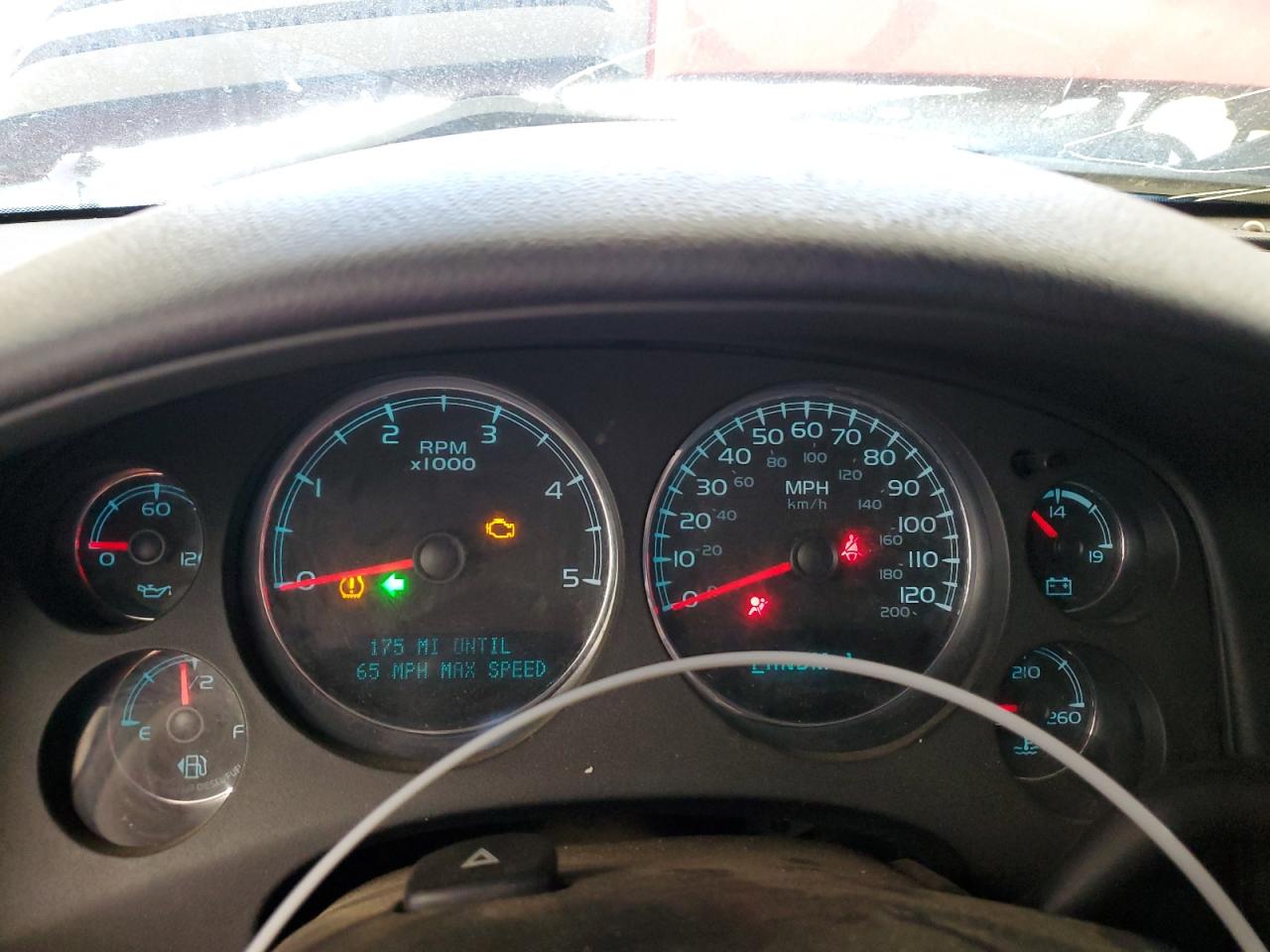 Chevrolet Silverado K2500 Heavy Duty Ltz Image 7