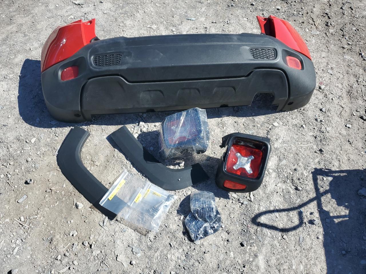 Jeep Renegade Sport Image 8