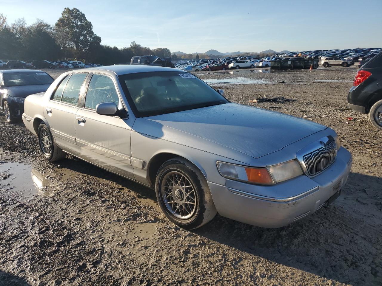 Mercury Grmarquis Gs Image 11