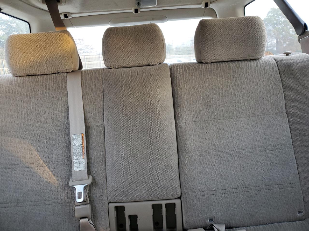 Subaru Legacy Outback Image 9