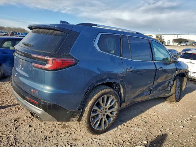 GMC Acadia Denali Image 3