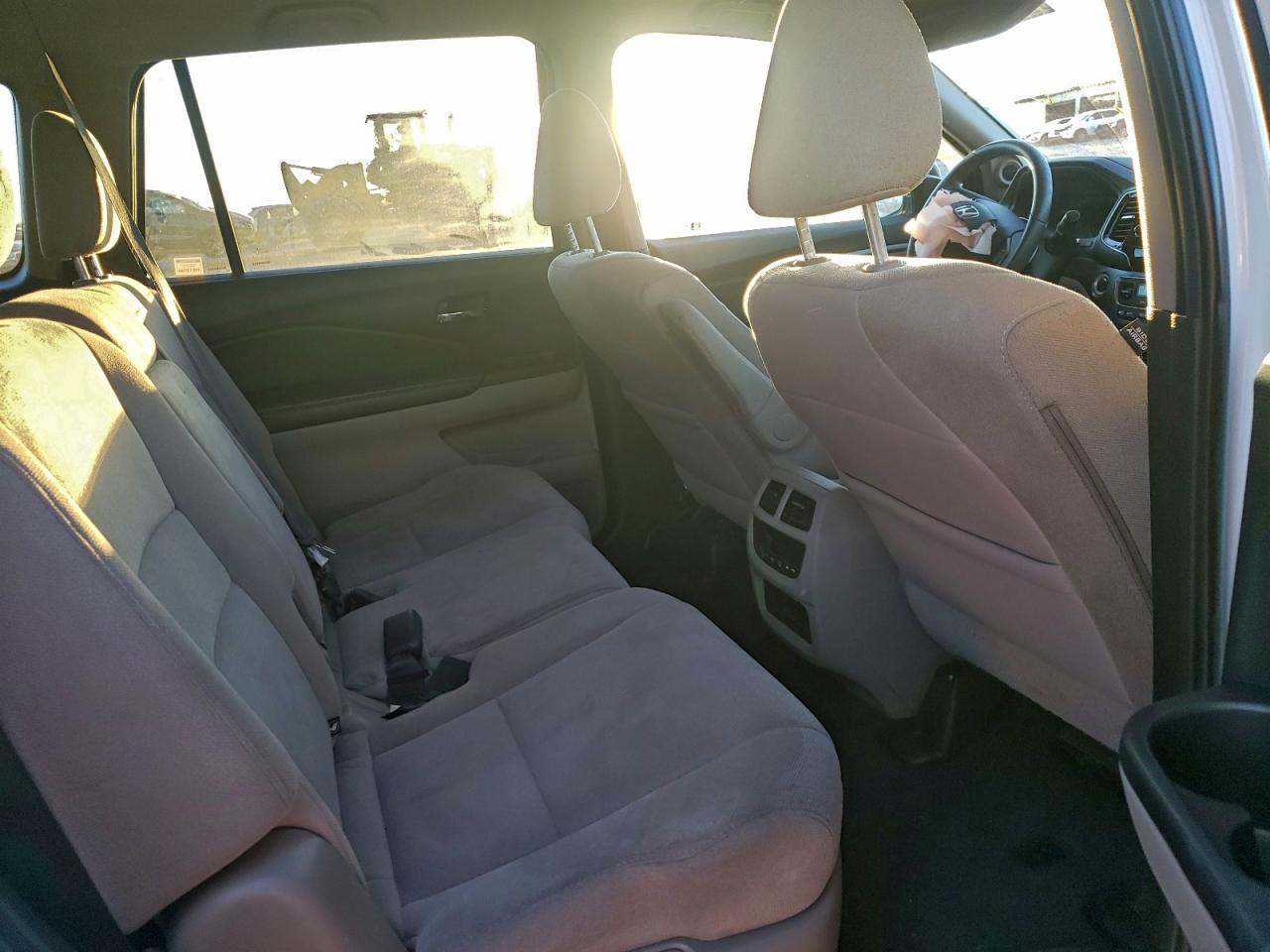 Honda Pilot Ex Image 4