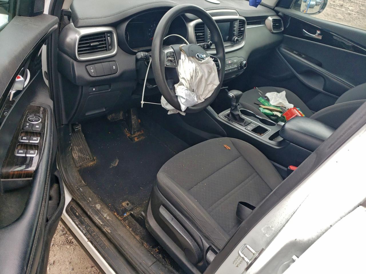 Kia Sorento S Image 8