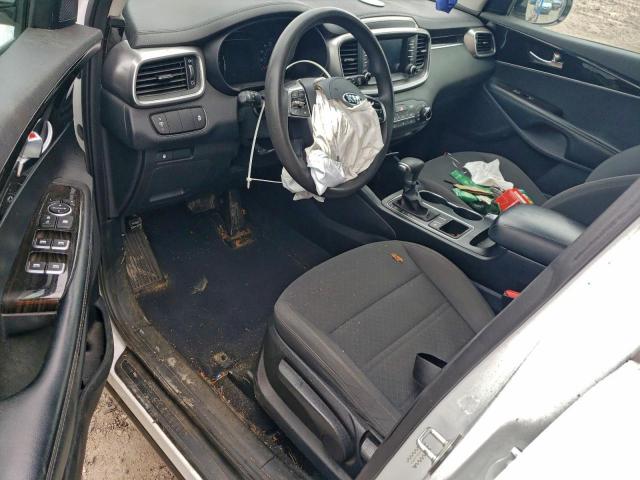 Kia Sorento S Image 8