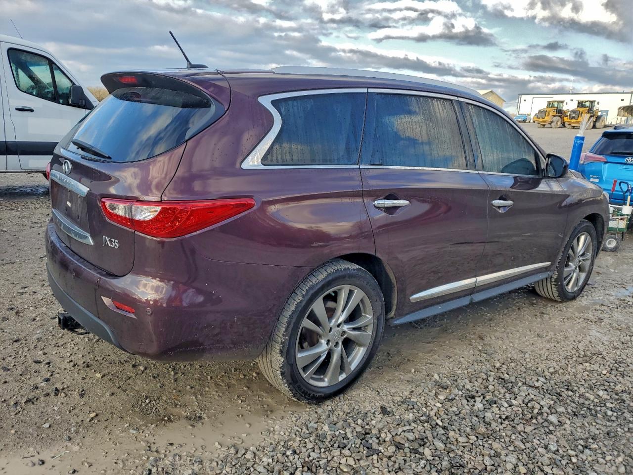 INFINITI JX35 Image 13