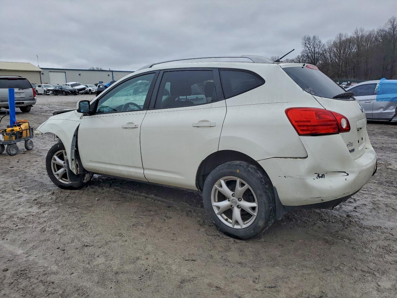 Nissan Rogue S Image 12