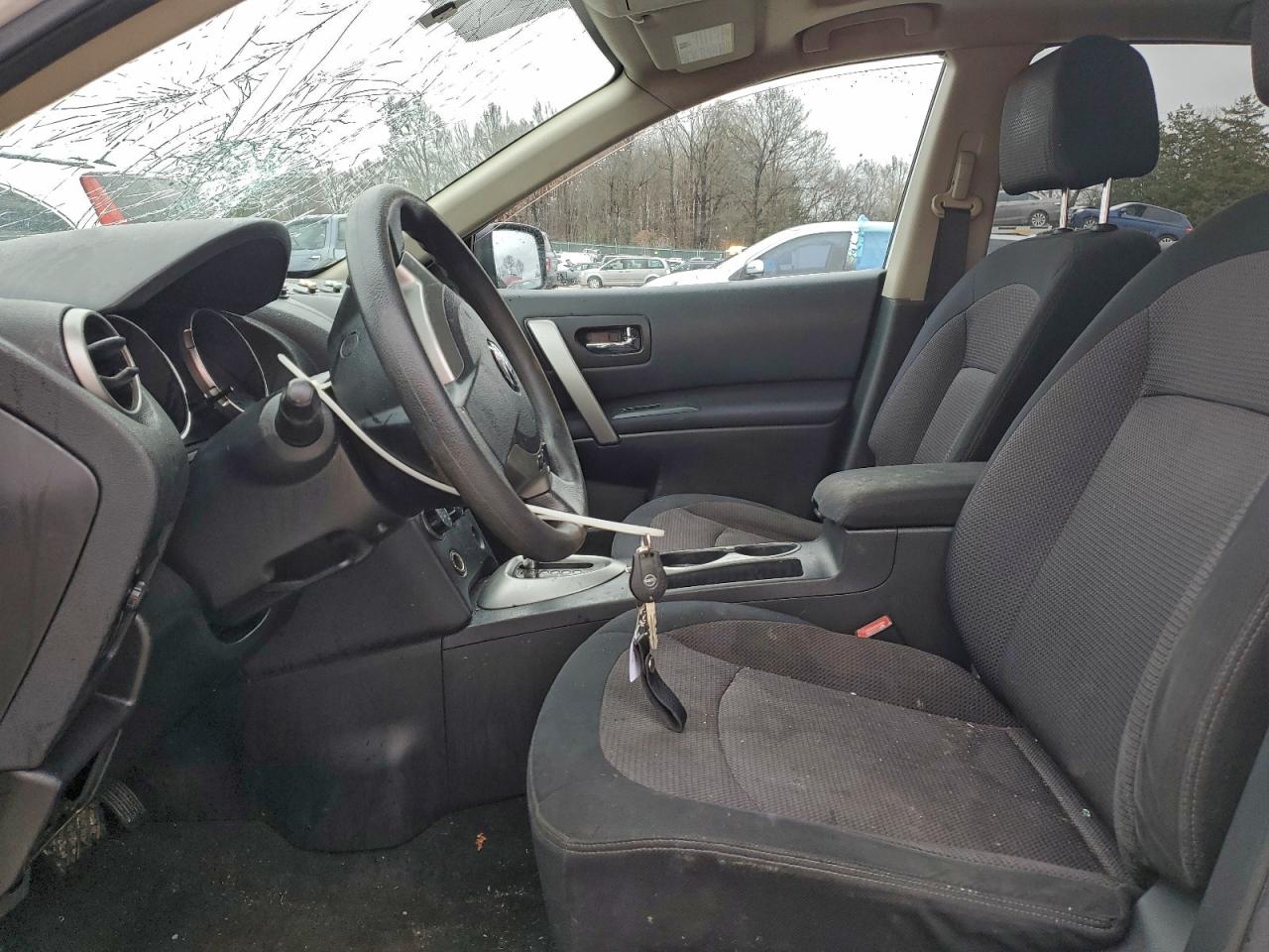 Nissan Rogue S Image 13