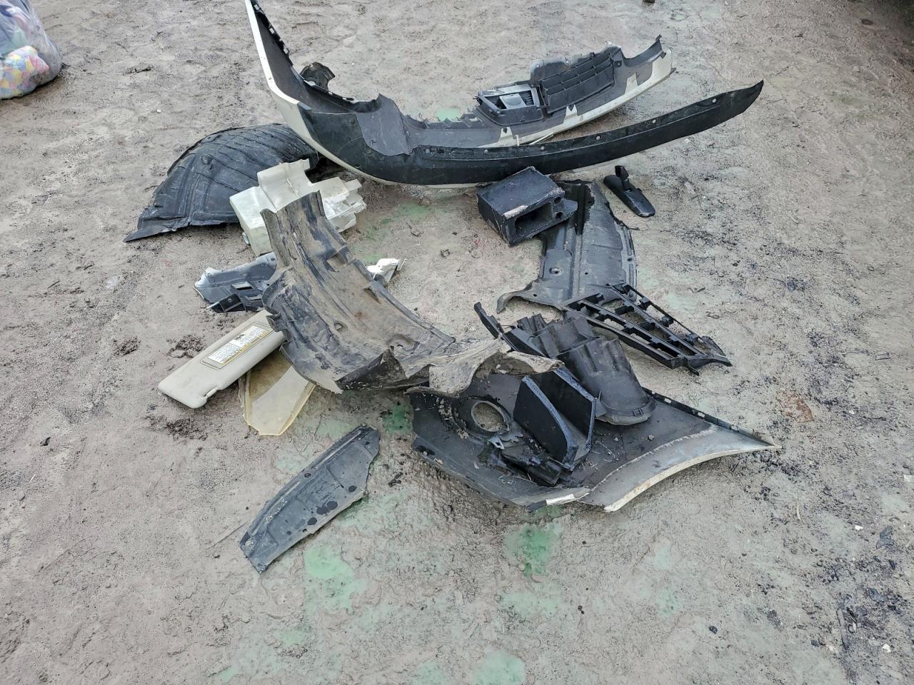 Nissan Rogue S Image 5