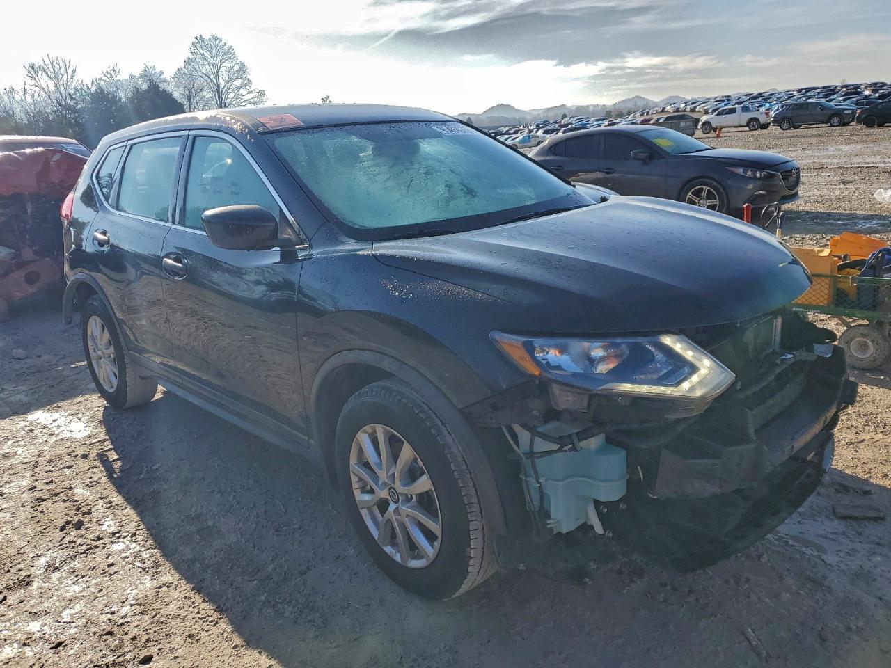 Nissan Rogue S Image 10