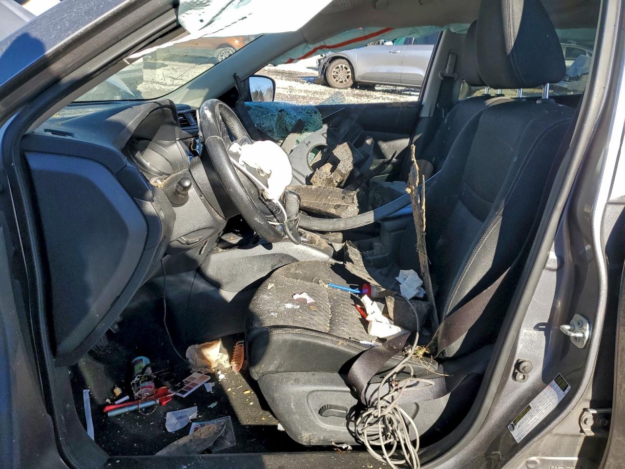 Nissan Rogue S Image 12