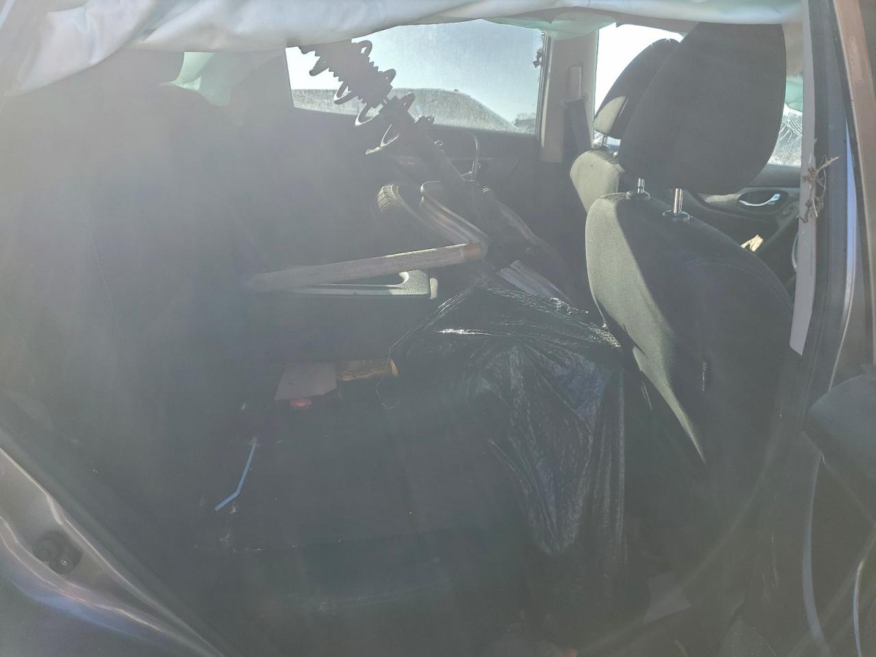 Nissan Rogue S Image 8