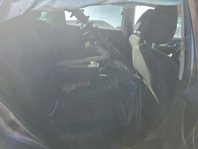 Nissan Rogue S Image 8