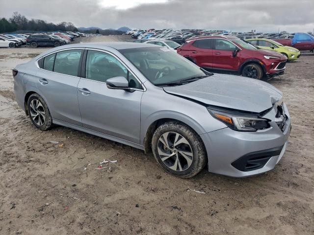 Subaru Legacy Premium Image 3