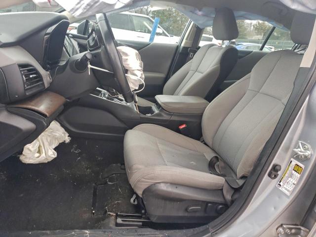 Subaru Legacy Premium Image 8