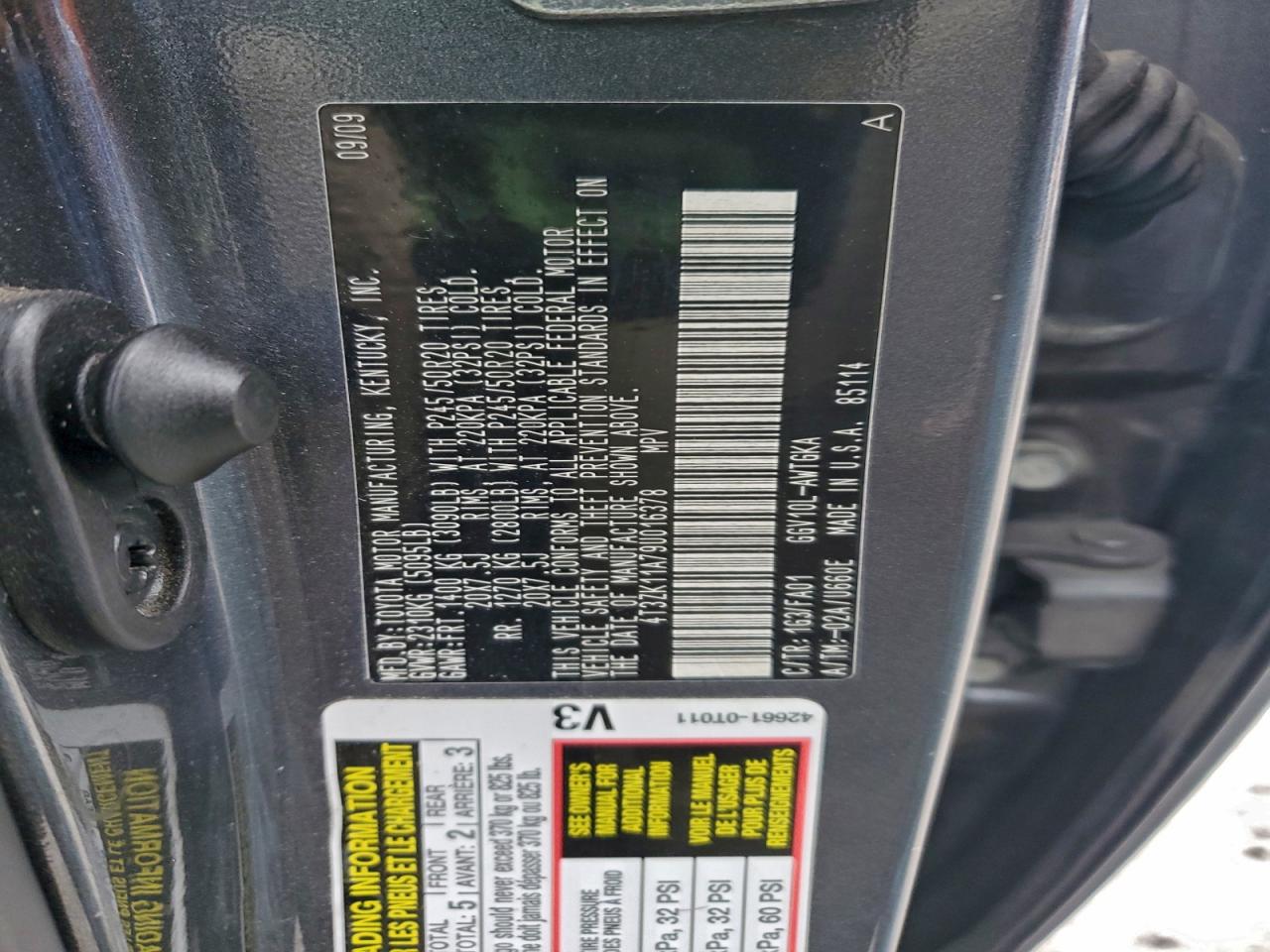 Toyota Venza Image 9