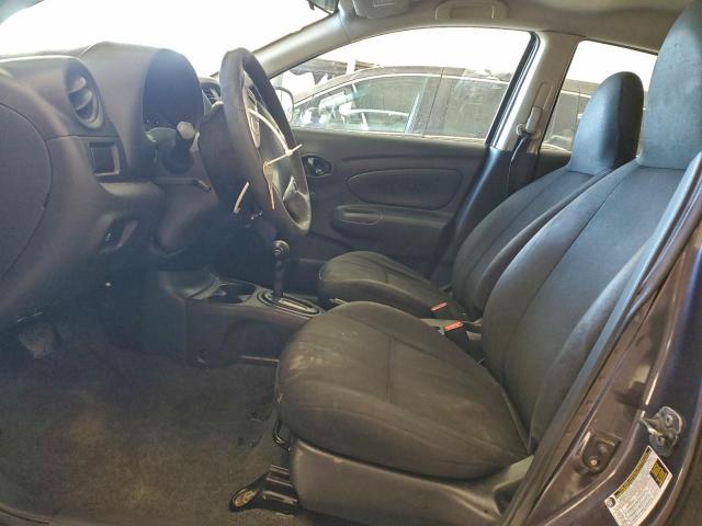 Nissan Versa S Image 5