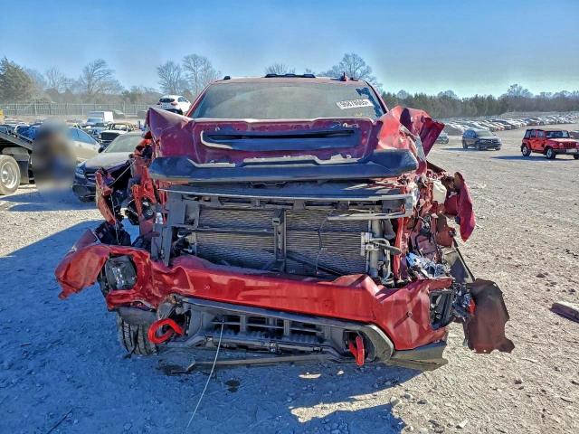 GMC Sierra K2500 At4 Image 4