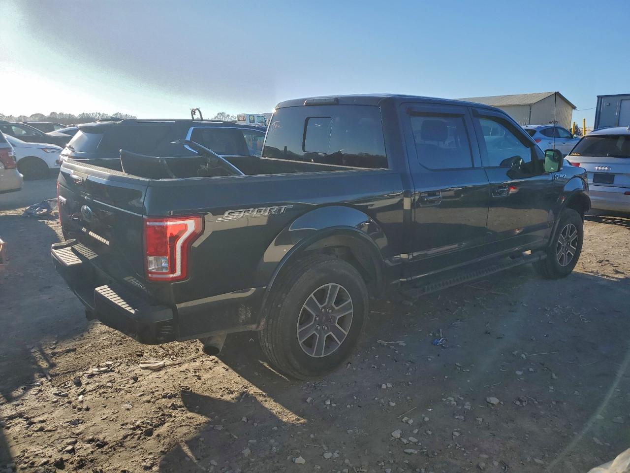 Ford F-150 Supercrew Image 7