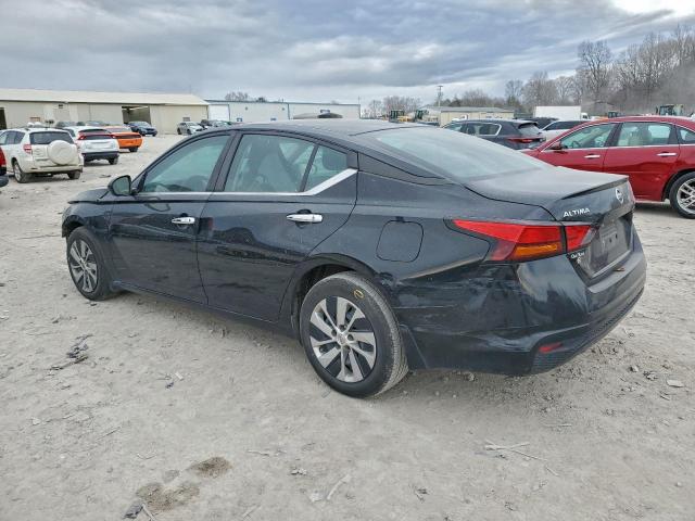 Nissan Altima S Image 7