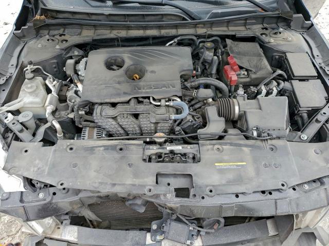 Nissan Altima S Image 9