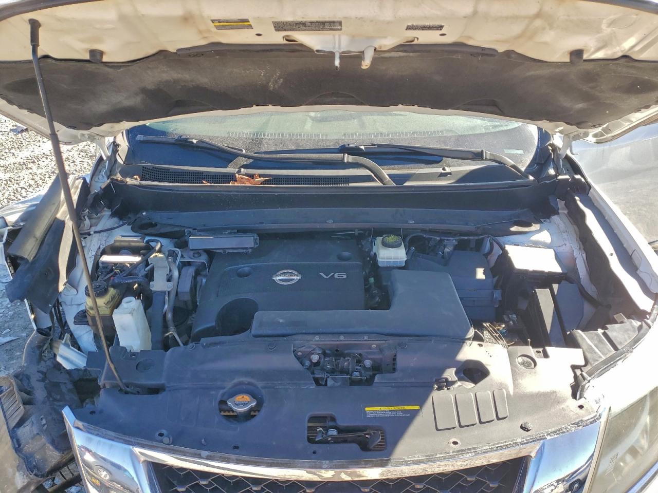 Nissan Pathfinder S Image 5