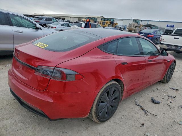 Tesla Model S Image 8