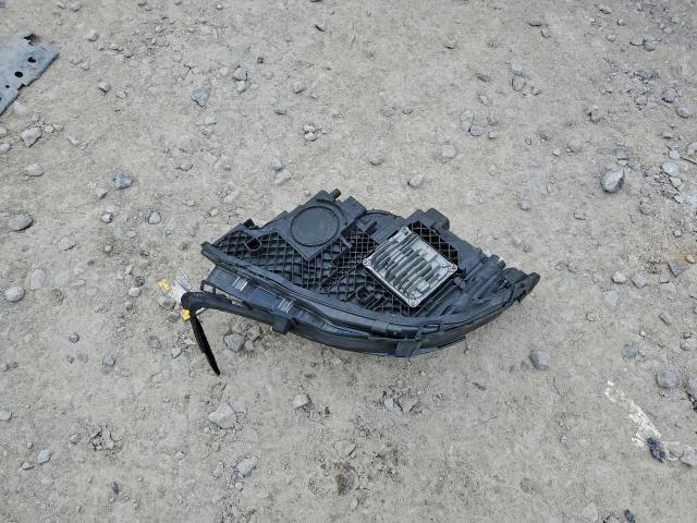 Mercedes-Benz E-Class 400 Image 2