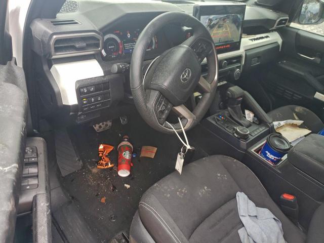 Toyota Tacoma Double Cab Image 13