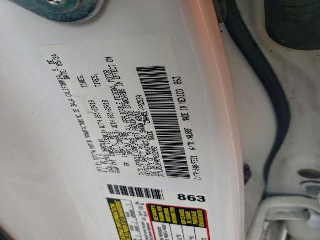 Toyota Tacoma Double Cab Image 8