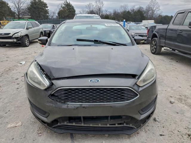 Ford Focus Se Image 8