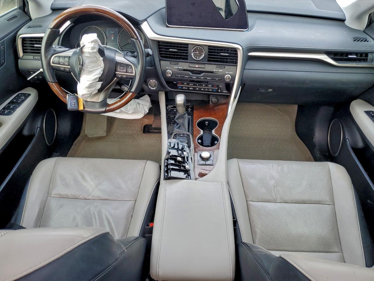 Lexus RX 350 Base Image 11