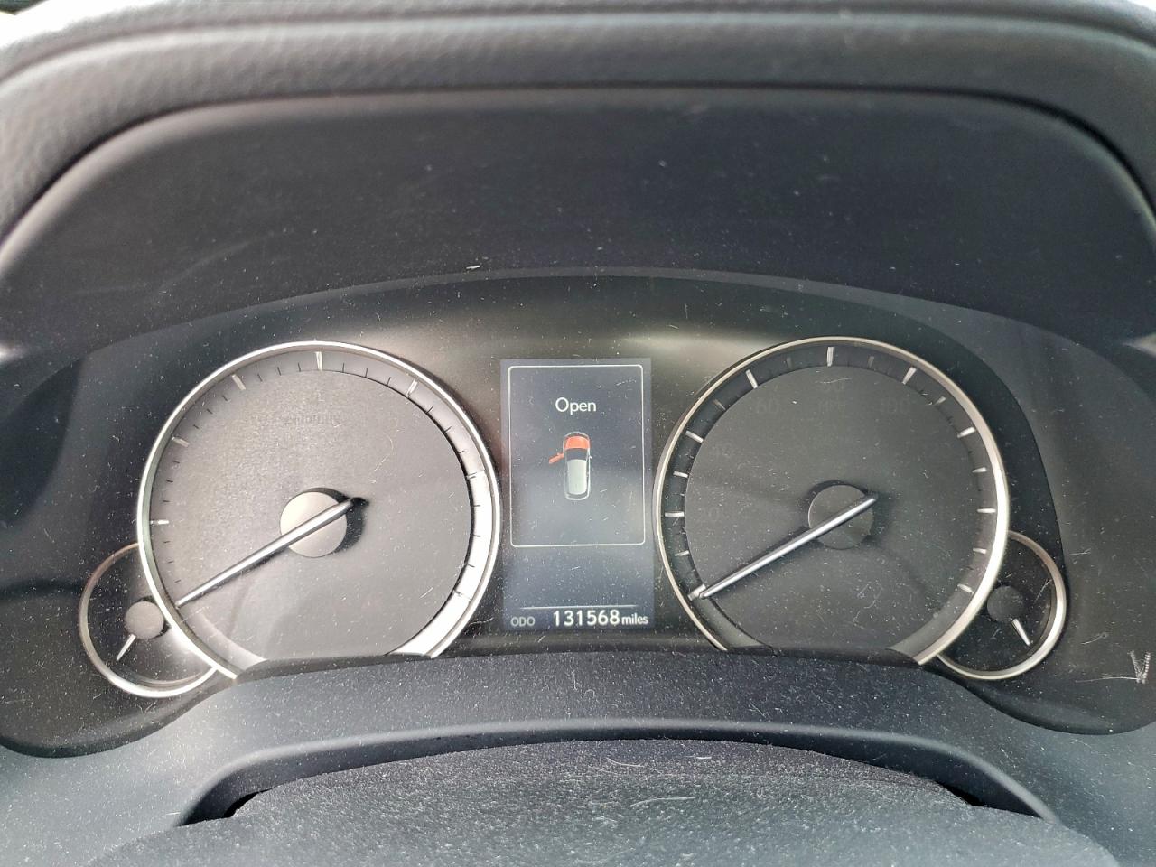 Lexus RX 350 Base Image 9