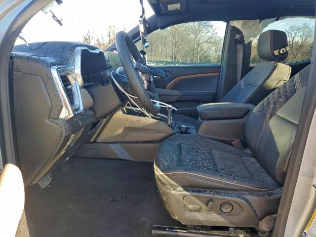 GMC Canyon Denali Image 5