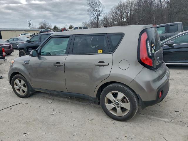 Kia Soul Image 10