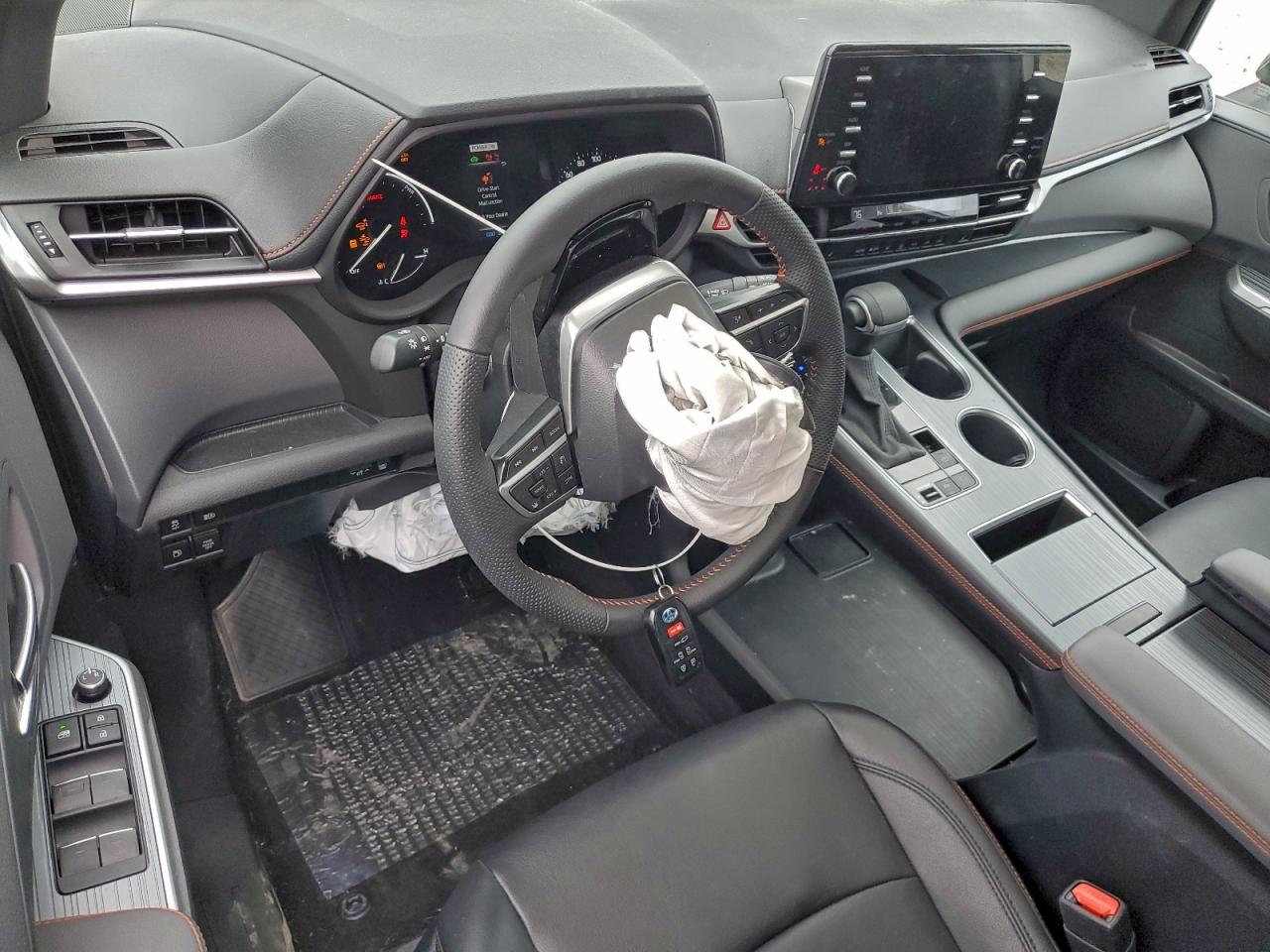 Toyota Sienna Xse Image 6