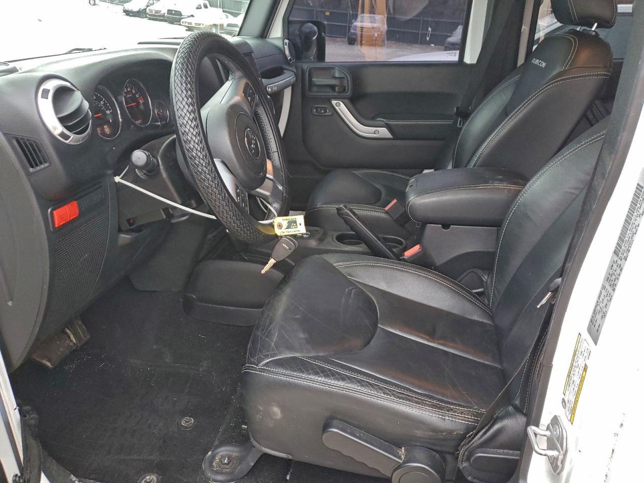 Jeep Wrangler Rubicon Image 10