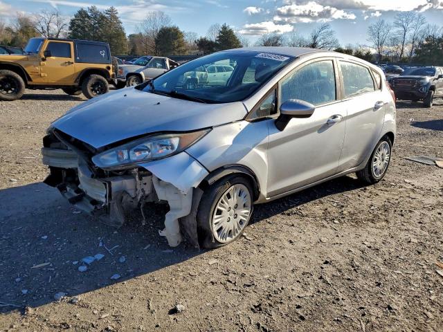  Salvage Ford Fiesta