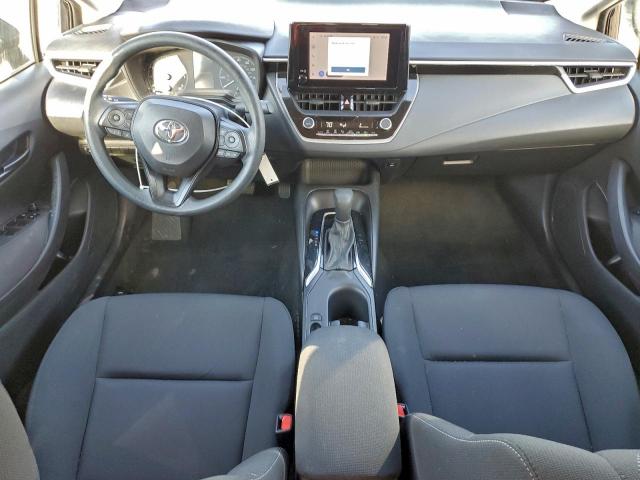 Toyota Corolla Le Image 10