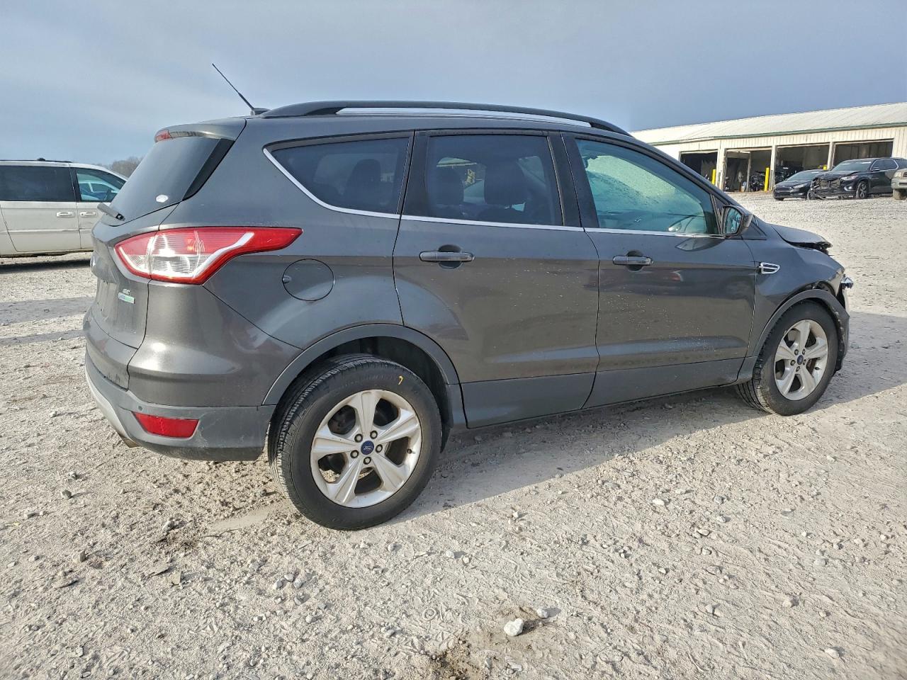 Ford Escape Se Image 6