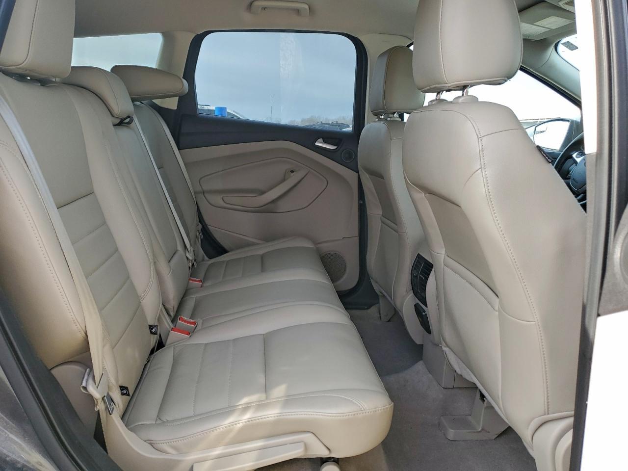 Ford Escape Se Image 12