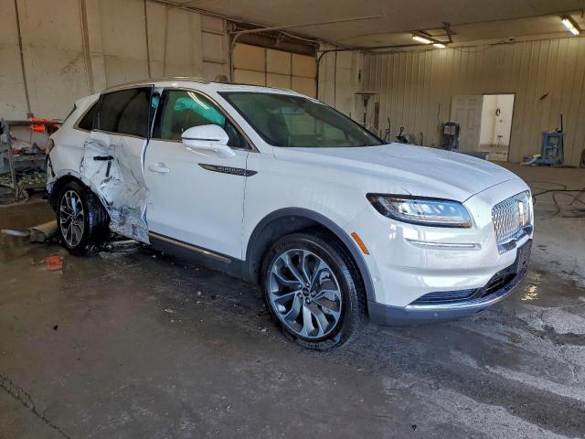 Lincoln Nautilus Reserve Image 4