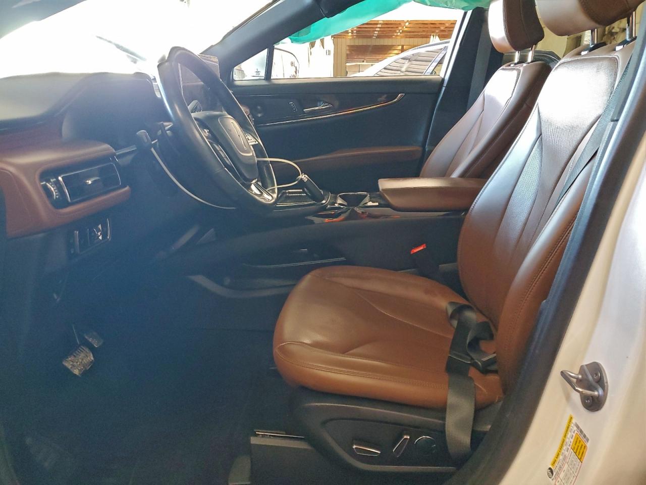 Lincoln Nautilus Reserve Image 2