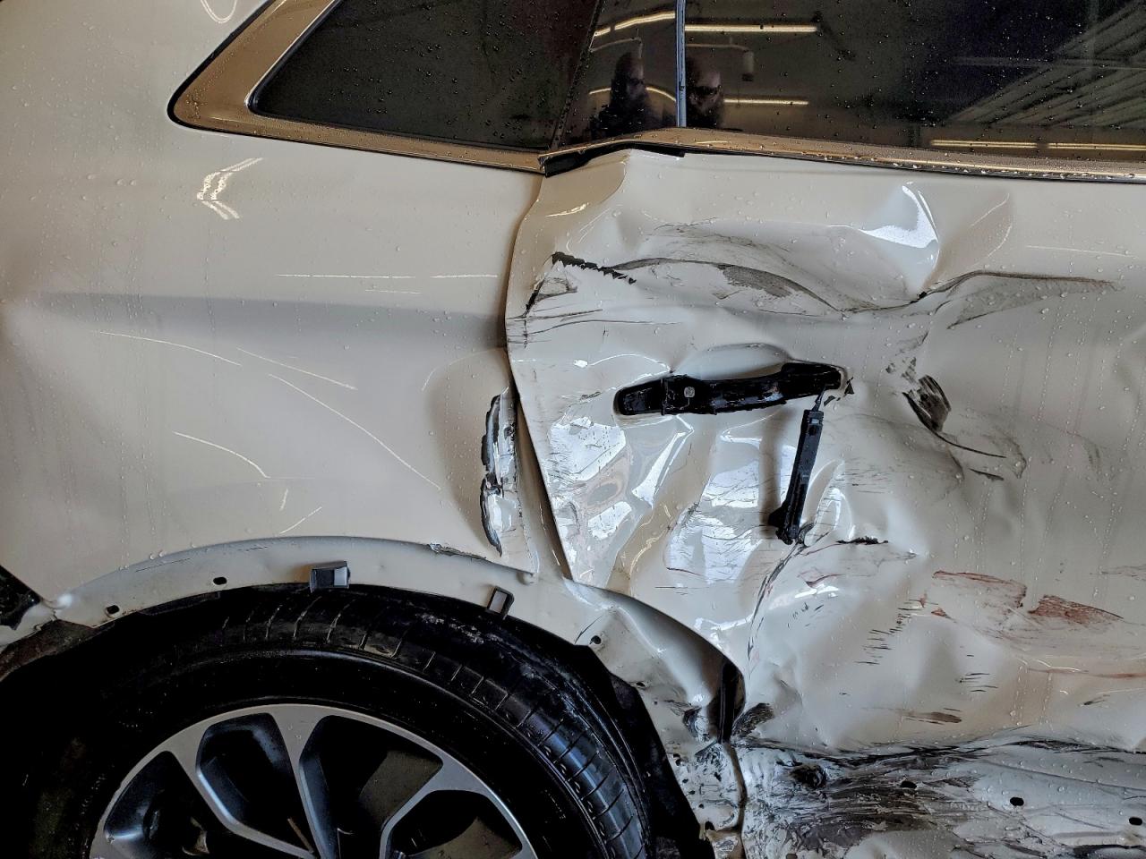 Lincoln Nautilus Reserve Image 8