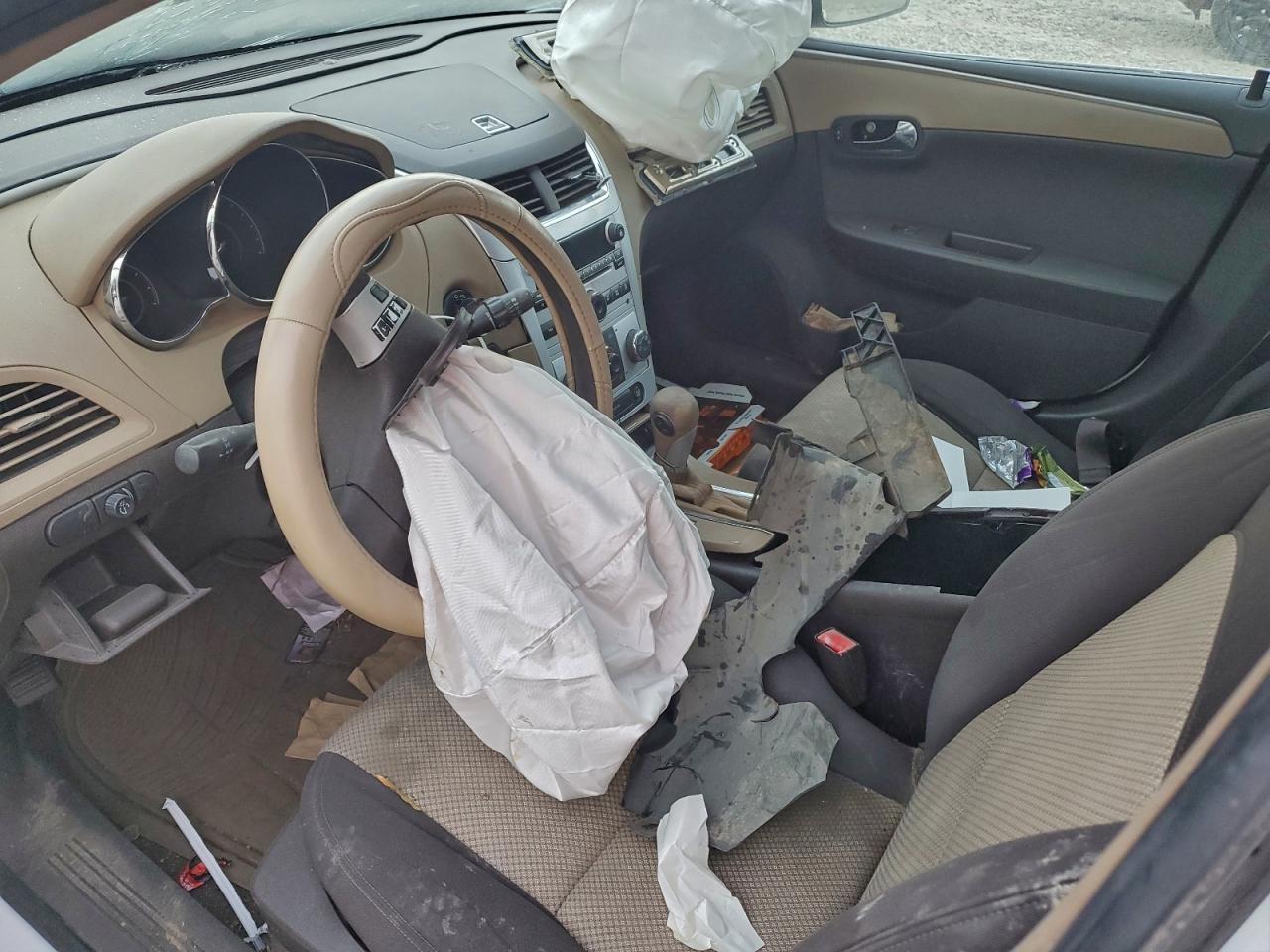 Chevrolet Malibu Ls Image 12