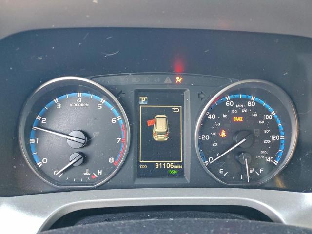 Toyota RAV4 Adventure Image 8