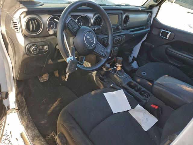 Jeep Gladiator Sport Image 9