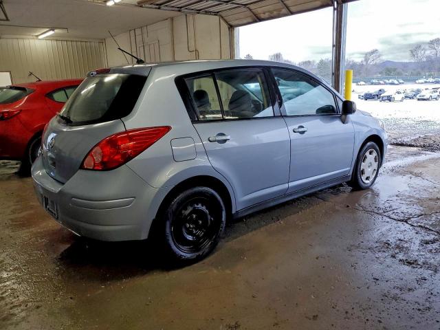 Nissan Versa S Image 2