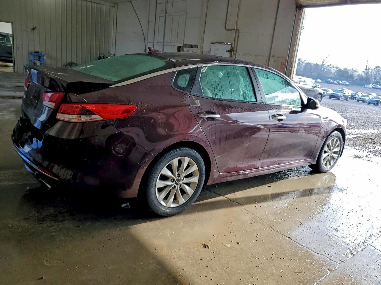 Kia Optima Lx Image 11