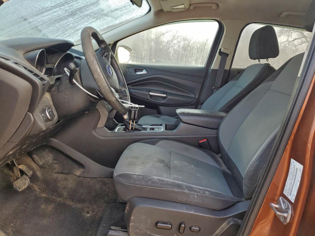 Ford Escape Se Image 8